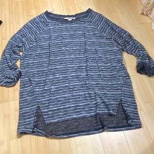 Forever 21 long sleeve Tshirt, Sz. M